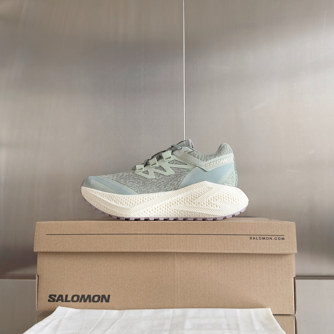 顶级版本:情侣款
Salomon 萨洛蒙Aero Glide 3代 超轻 户外 休闲 运动鞋 跑步鞋
約