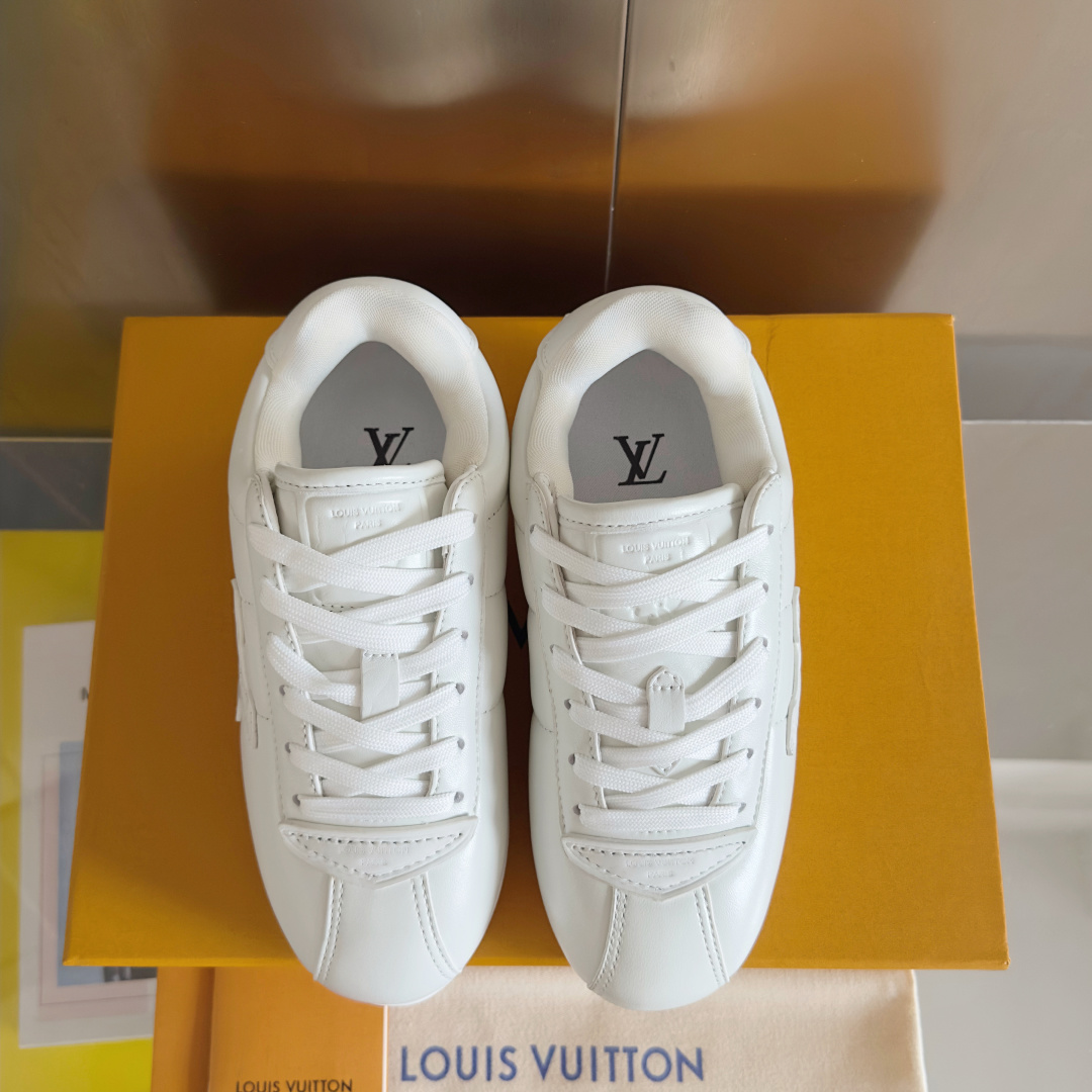 顶级版本:情侣款
LV路易威登 ingo菲董 联名 Buttersoft系列 胖丁 厚底 休闲 运动鞋