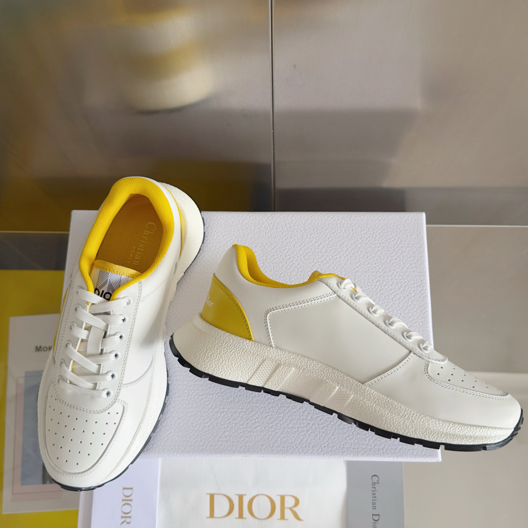 顶级版本:情侣款 男士+10
Dior迪奥 最新Run'n'Dior 系列 情侣款 厚底 休闲 运动鞋