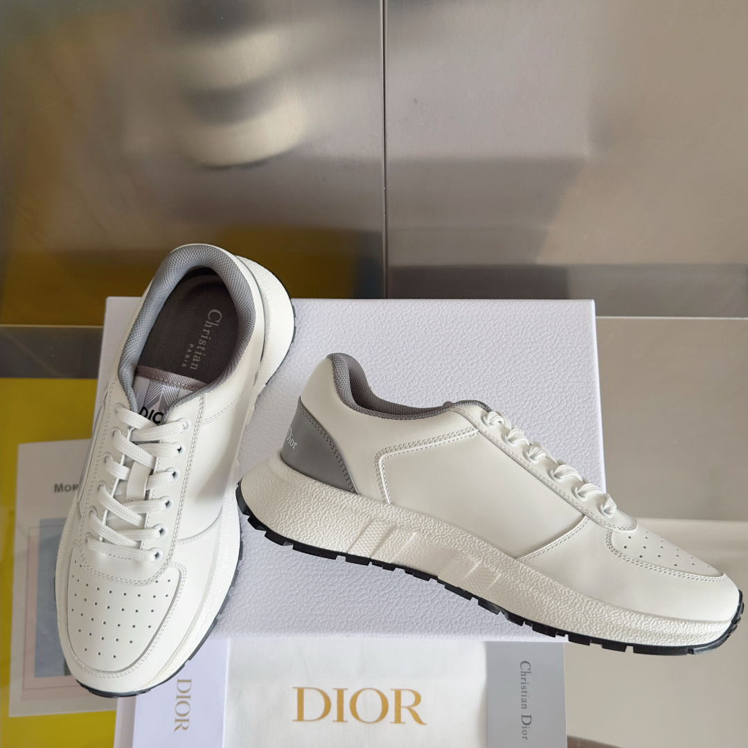 顶级版本:情侣款 男士+10
Dior迪奥 最新Run'n'Dior 系列 情侣款 厚底 休闲 运动鞋