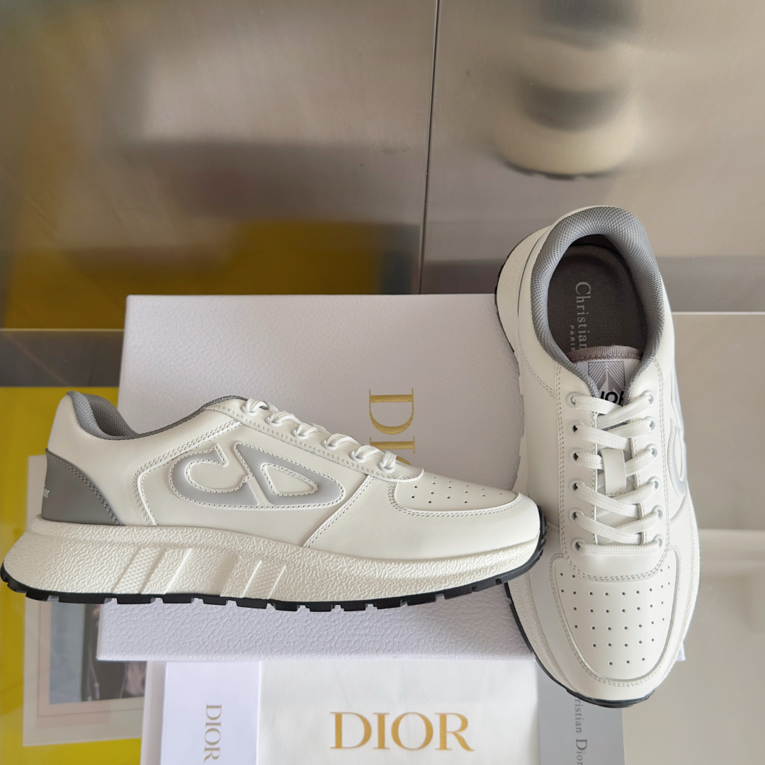 顶级版本:情侣款 男士+10
Dior迪奥 最新Run'n'Dior 系列 情侣款 厚底 休闲 运动鞋