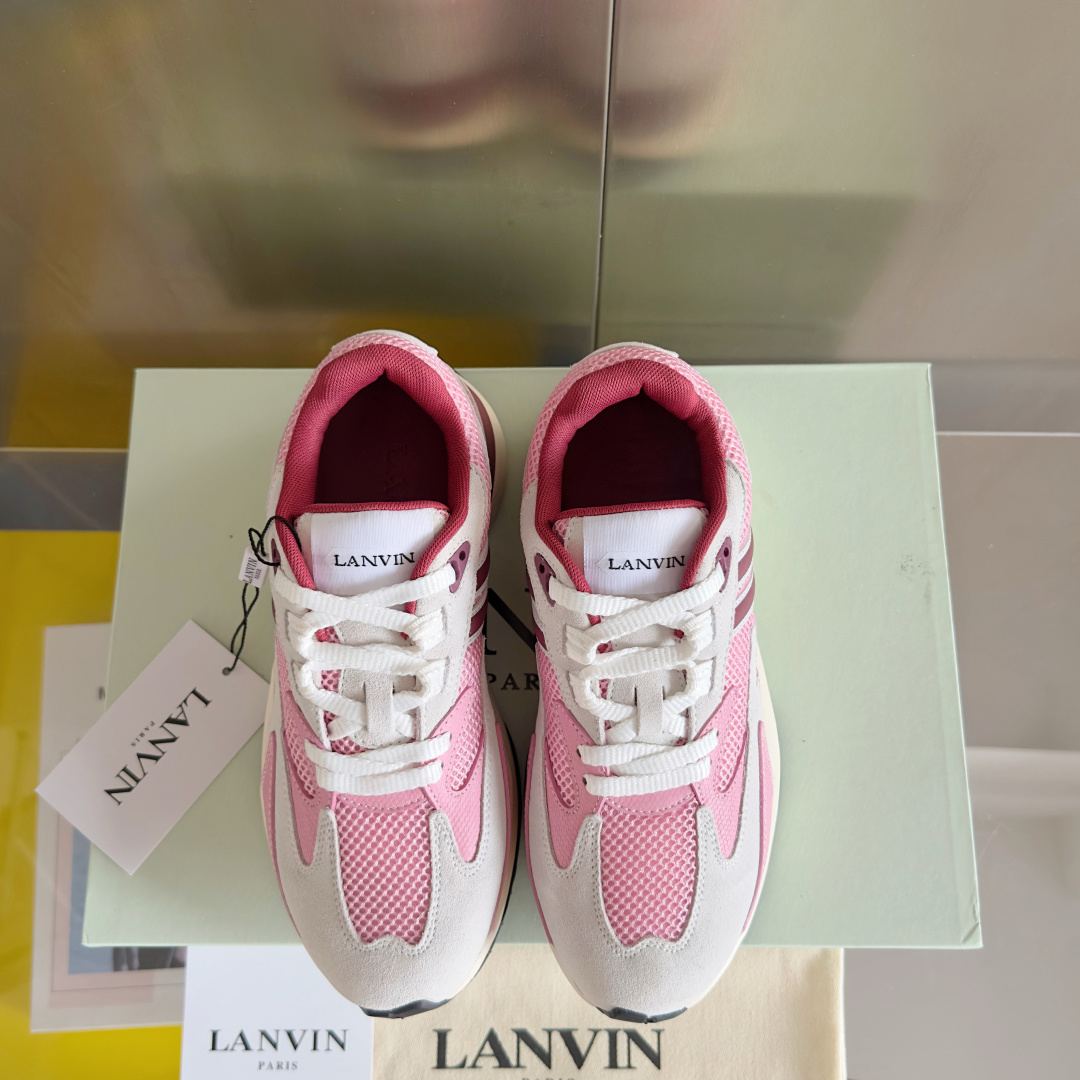 顶级版本:女款
Lanvin浪凡 最新Jla系列 情侣款 网面 厚底 休闲 运动鞋 跑鞋
原版购入开发