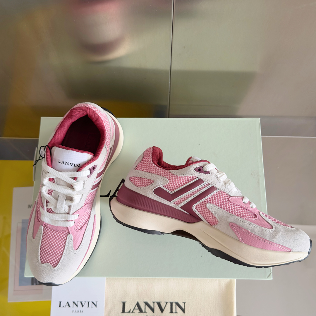 顶级版本:女款
Lanvin浪凡 最新Jla系列 情侣款 网面 厚底 休闲 运动鞋 跑鞋
原版购入开发