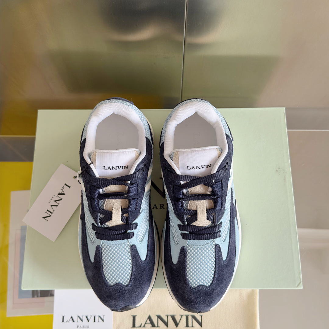 顶级版本:情侣款
Lanvin浪凡 最新Jla系列 情侣款 网面 厚底 休闲 运动鞋 跑鞋
原版购入开发