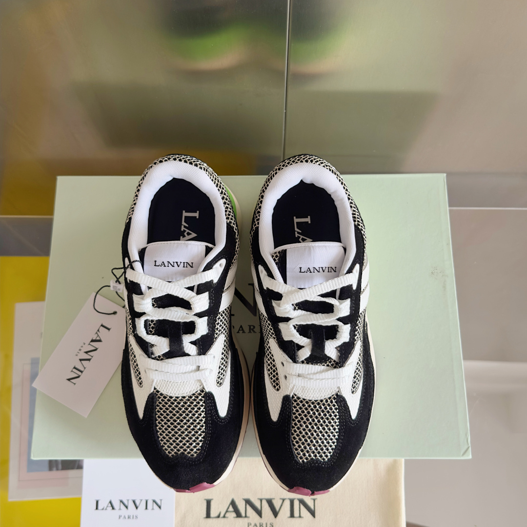 顶级版本:情侣款
Lanvin浪凡 最新Jla系列 情侣款 网面 厚底 休闲 运动鞋 跑鞋
原版购入开发