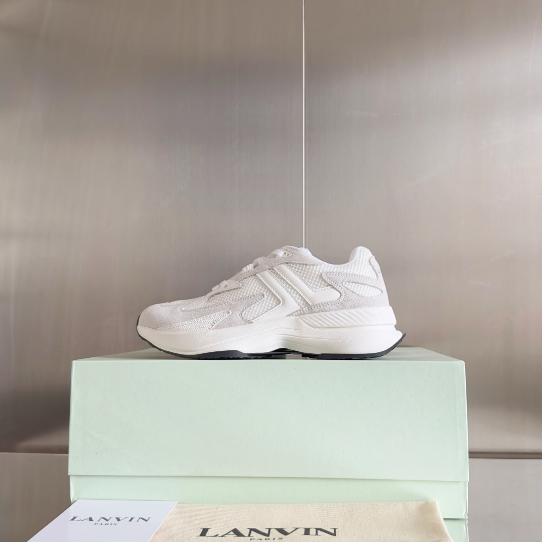 顶级版本:情侣款
Lanvin浪凡 最新Jla系列 情侣款 网面 厚底 休闲 运动鞋 跑鞋
原版购入开发
