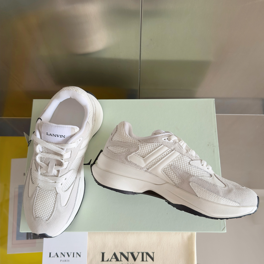顶级版本:情侣款
Lanvin浪凡 最新Jla系列 情侣款 网面 厚底 休闲 运动鞋 跑鞋
原版购入开发