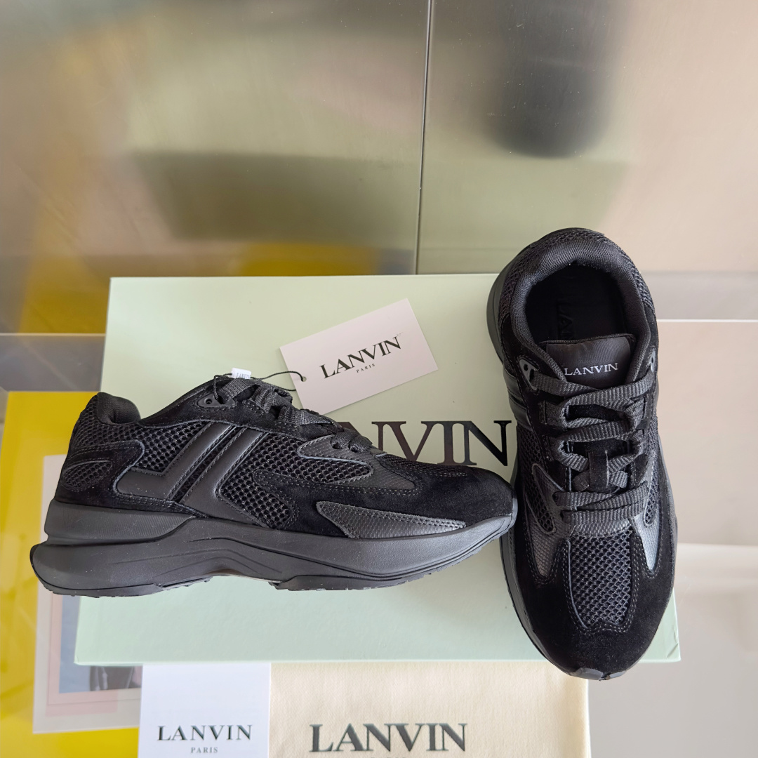 顶级版本:情侣款
Lanvin浪凡 最新Jla系列 情侣款 网面 厚底 休闲 运动鞋 跑鞋
原版购入开发