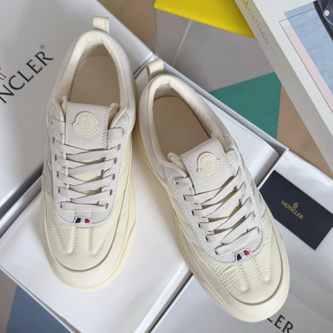 顶级版本:男款
Moncler盟可睐/蒙口Moncler Altive系列 户外 厚底 休闲 运动鞋