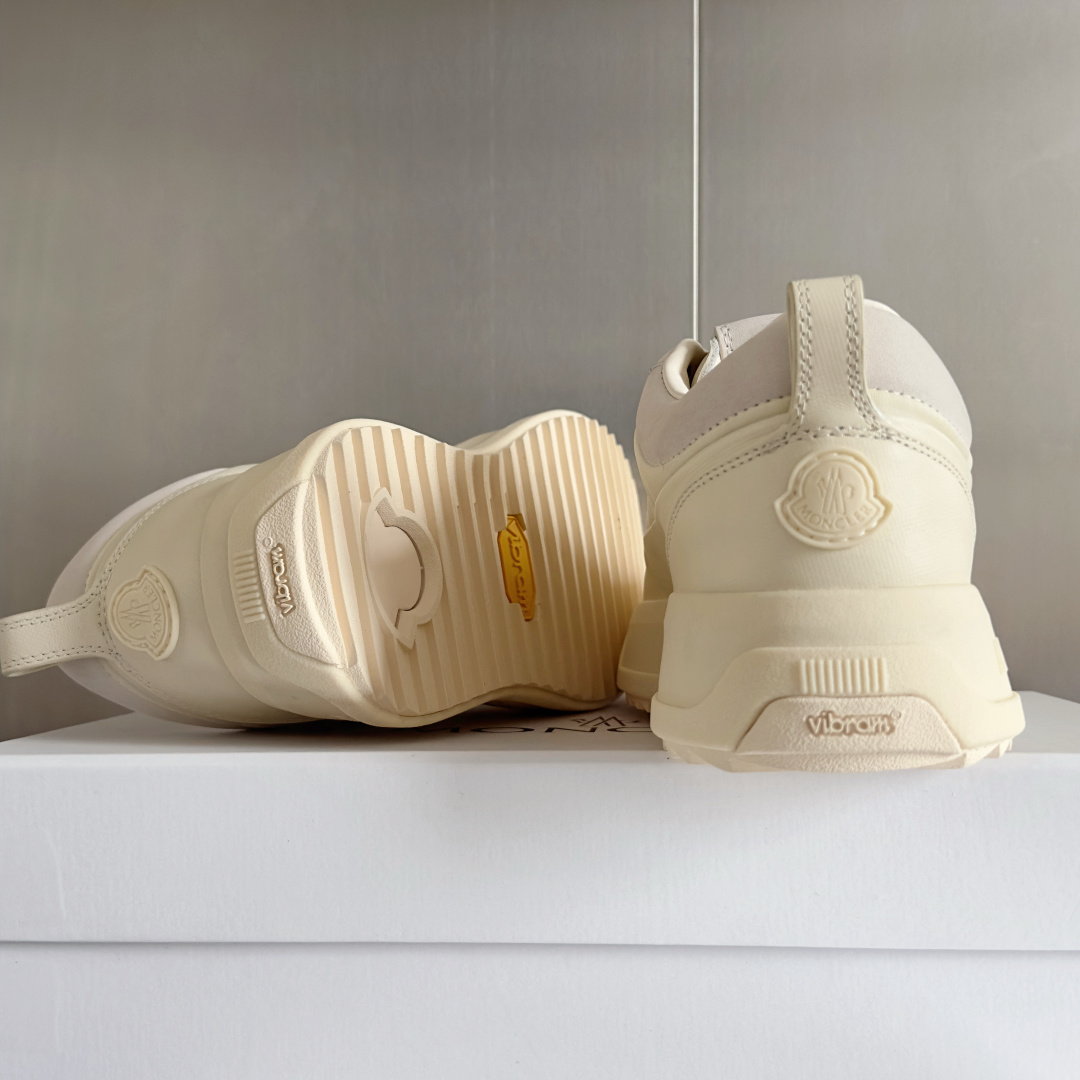顶级版本:男款
Moncler盟可睐/蒙口Moncler Altive系列 户外 厚底 休闲 运动鞋
