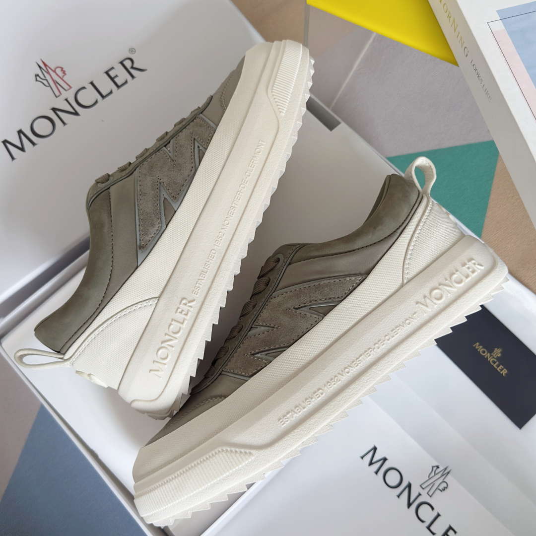顶级版本:男款
Moncler盟可睐/蒙口Moncler Altive系列 户外 厚底 休闲 运动鞋