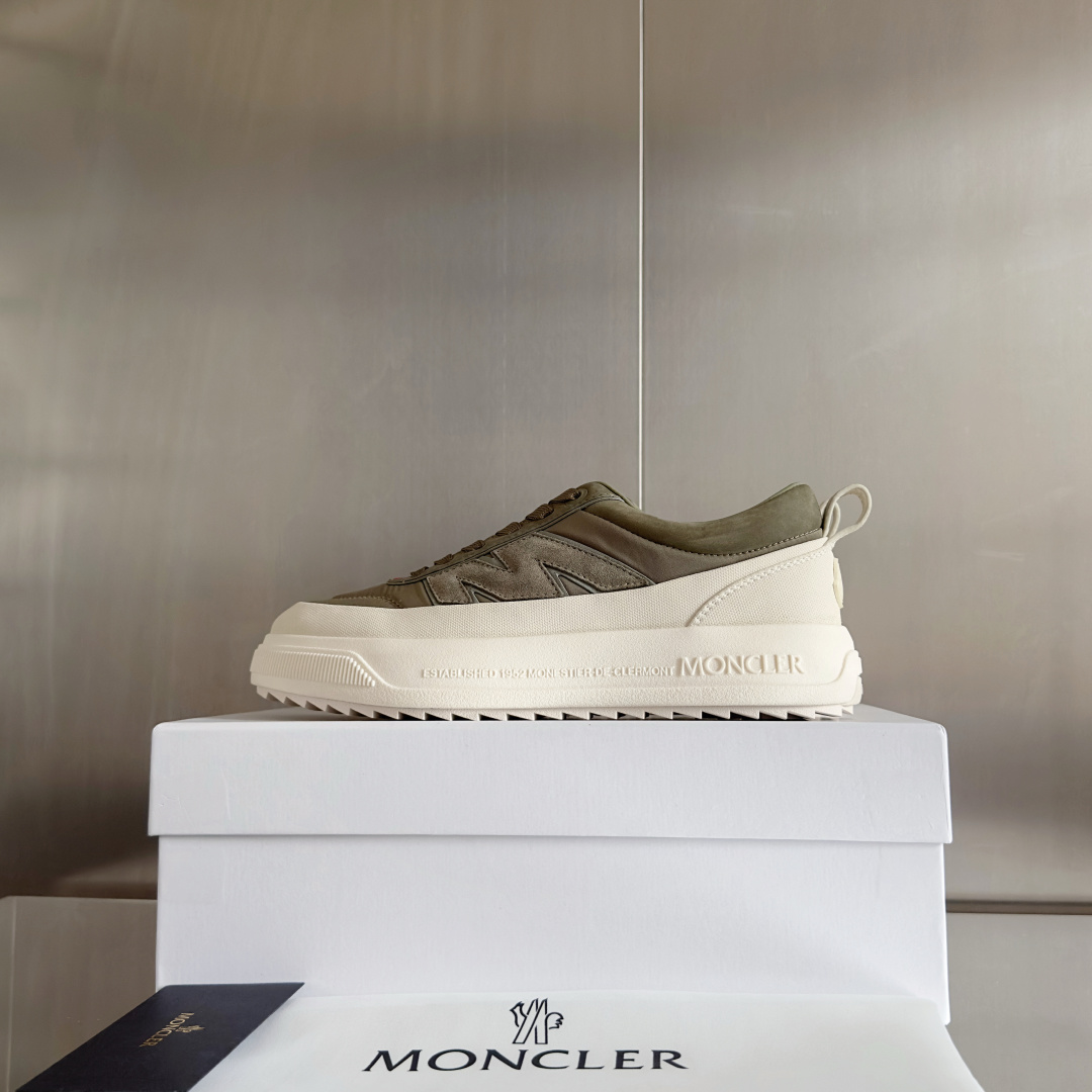 顶级版本:男款
Moncler盟可睐/蒙口Moncler Altive系列 户外 厚底 休闲 运动鞋
