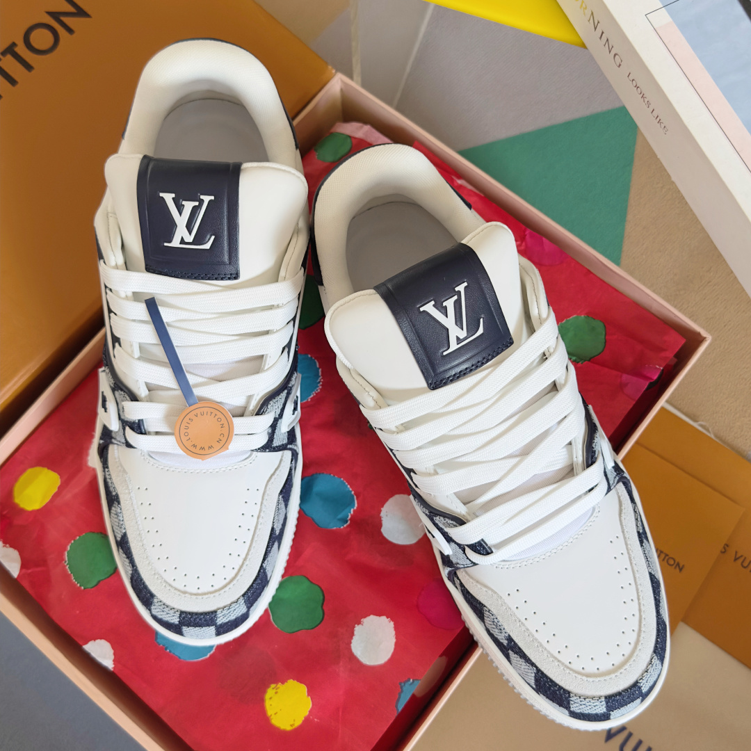 顶级版本:情侣款
LV Trainer路易威登 ingo联名 驴牌 L家 情侣款 休闲 运动鞋 滑板鞋