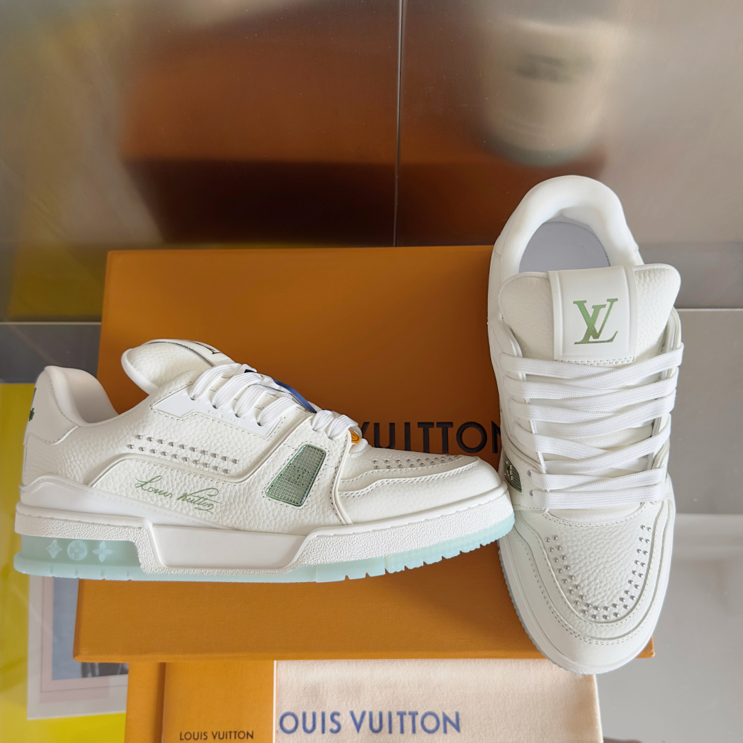 顶级版本：男款
LV Trainer路易威登 驴牌 L家 情侣款 休闲 运动鞋 滑板鞋
原版购入开发 做
