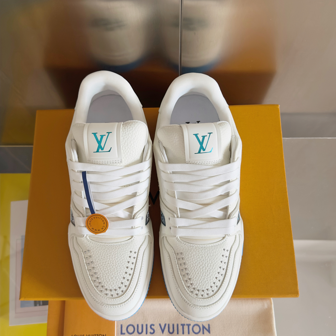 顶级版本：男款
LV Trainer路易威登 驴牌 L家 情侣款 休闲 运动鞋 滑板鞋
原版购入开发 做