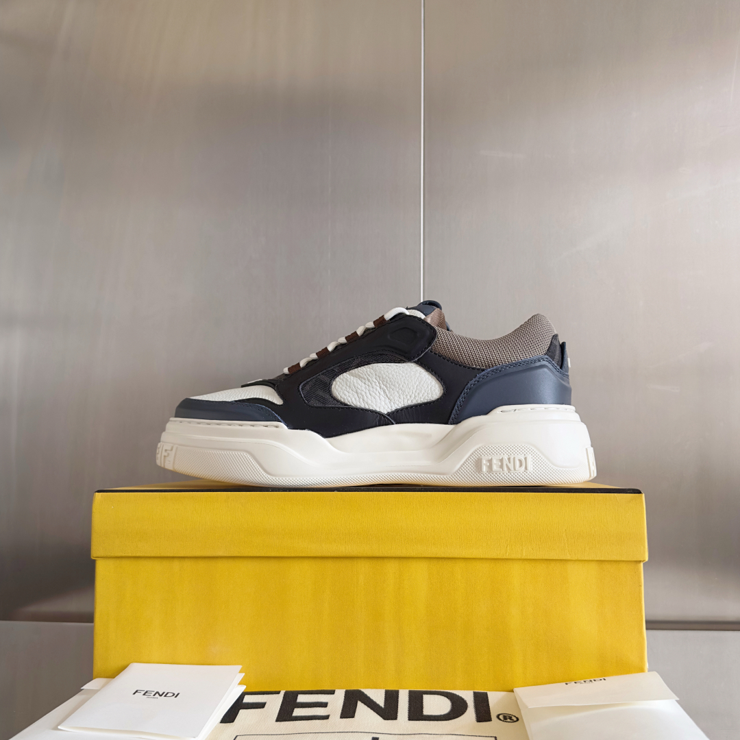 顶级版本：男款Fendi 芬迪 最新 Force系列 FF厚底 休闲 运动鞋 板鞋原版购入开发 做货 这