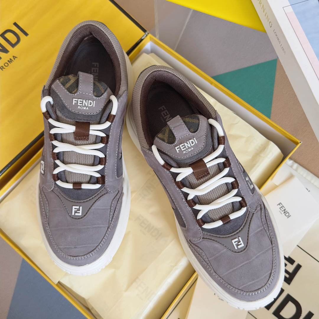 顶级版本：男款Fendi 芬迪 最新 Force系列 FF厚底 休闲 运动鞋 板鞋原版购入开发 做货 这