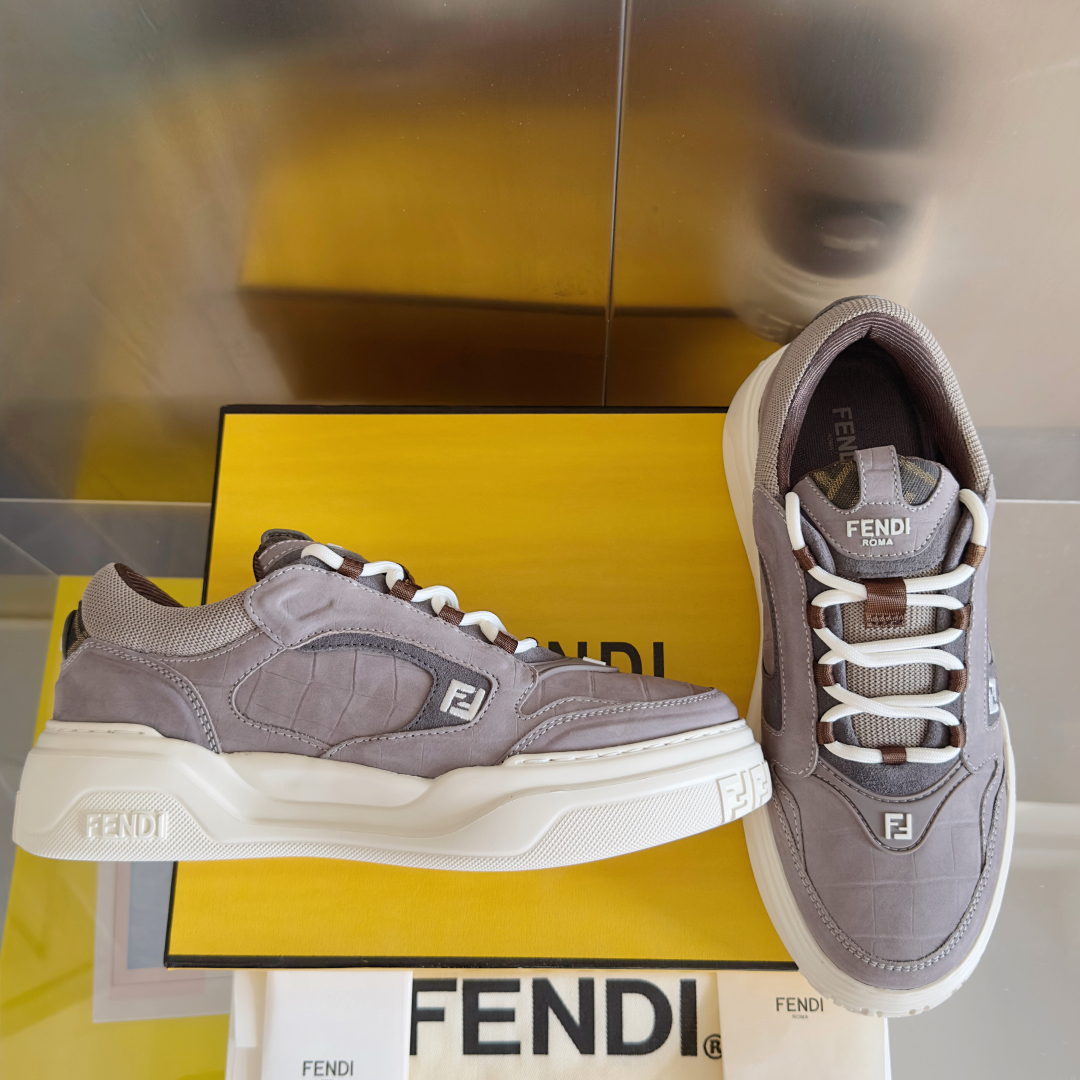 顶级版本：男款Fendi 芬迪 最新 Force系列 FF厚底 休闲 运动鞋 板鞋原版购入开发 做货 这