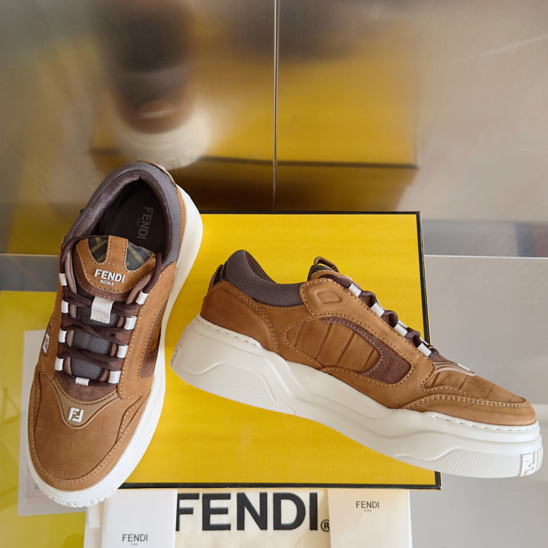顶级版本：男款Fendi 芬迪 最新 Force系列 FF厚底 休闲 运动鞋 板鞋原版购入开发 做货 这