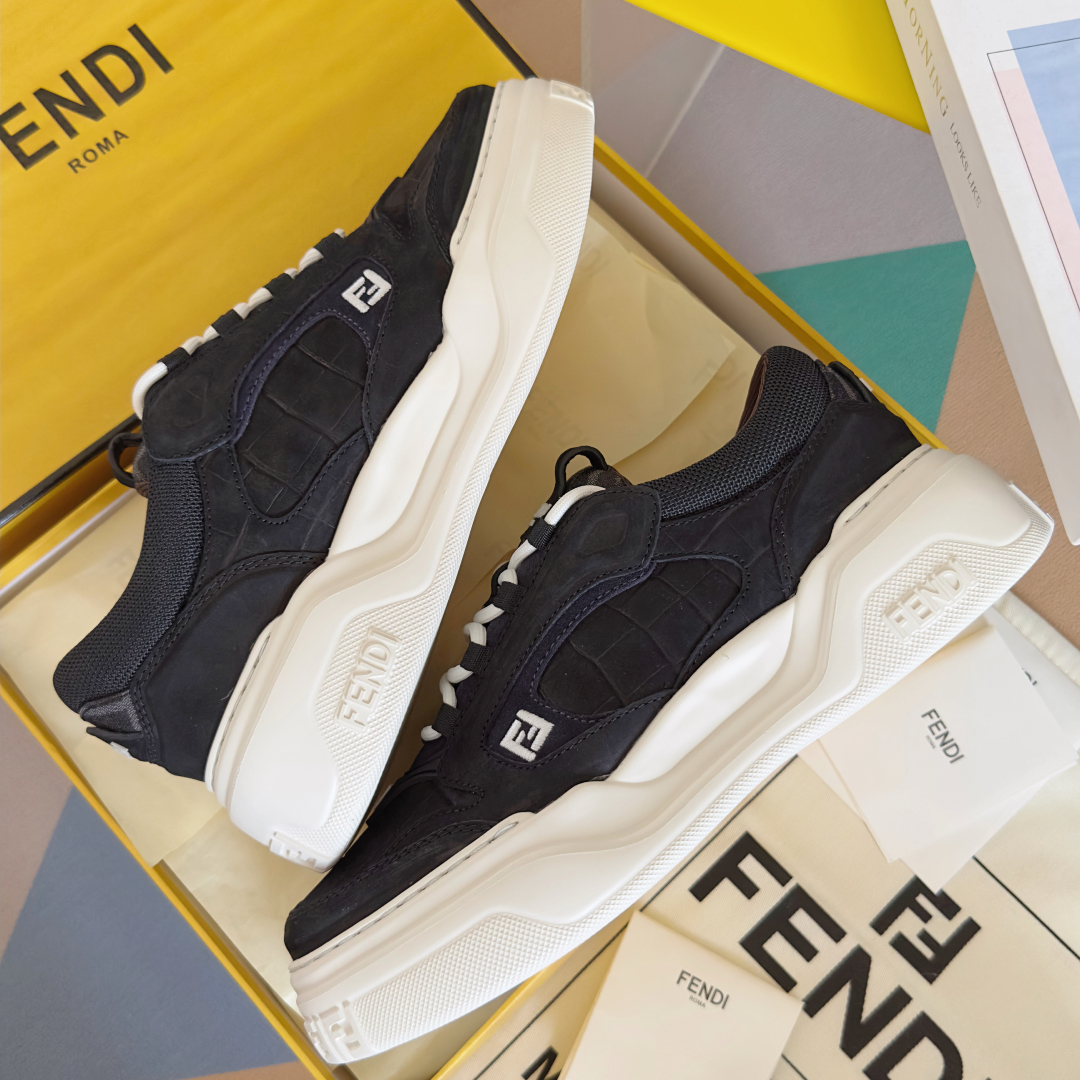 顶级版本：男款Fendi 芬迪 最新 Force系列 FF厚底 休闲 运动鞋 板鞋原版购入开发 做货 这