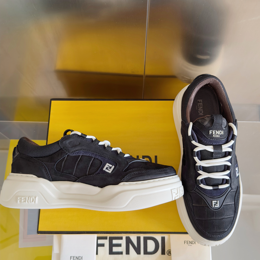 顶级版本：男款Fendi 芬迪 最新 Force系列 FF厚底 休闲 运动鞋 板鞋原版购入开发 做货 这