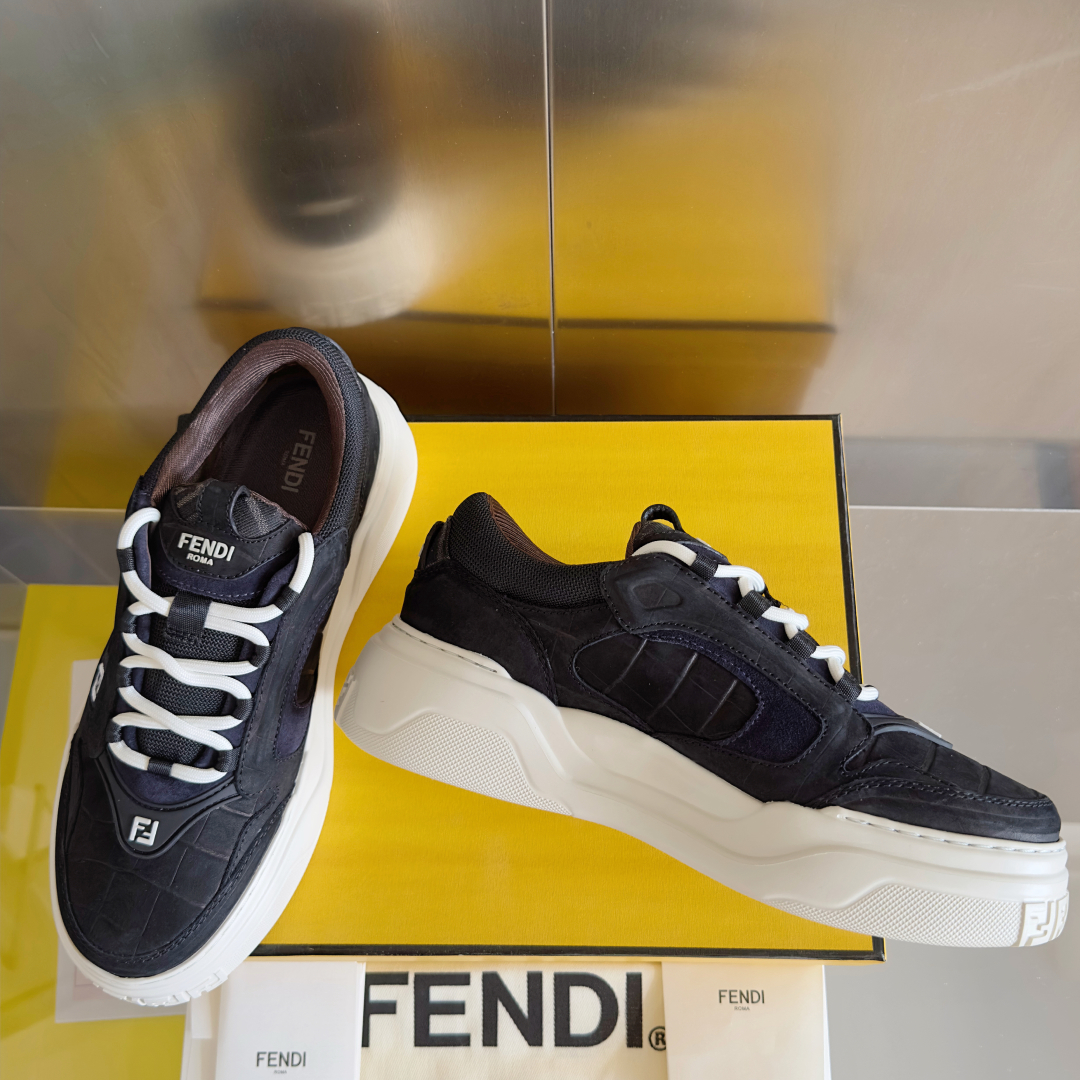 顶级版本：男款Fendi 芬迪 最新 Force系列 FF厚底 休闲 运动鞋 板鞋原版购入开发 做货 这