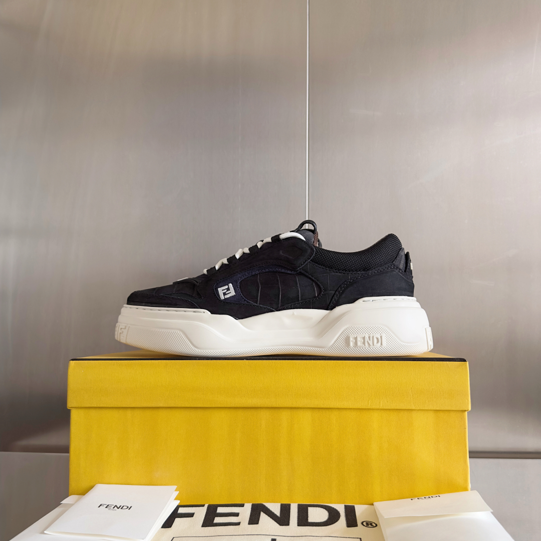 顶级版本：男款Fendi 芬迪 最新 Force系列 FF厚底 休闲 运动鞋 板鞋原版购入开发 做货 这