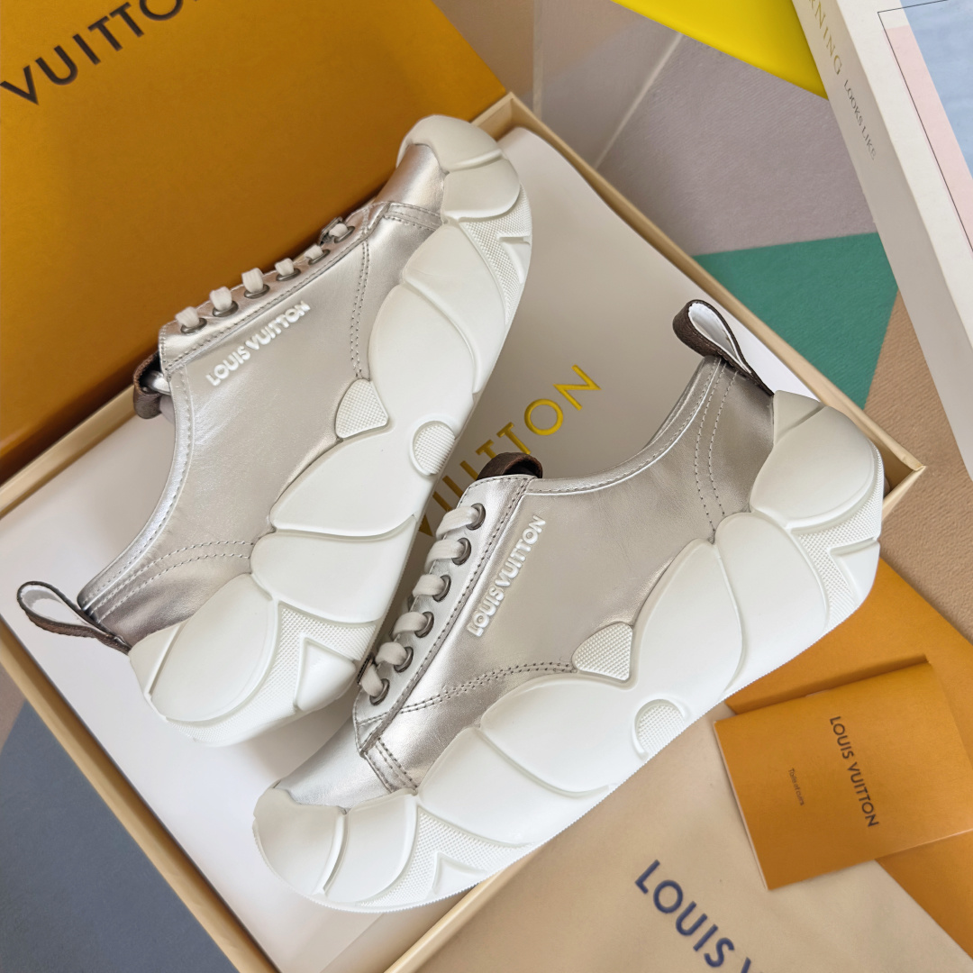 顶级版本:LV 路易威登 最新 Bubble系列 云朵 面包鞋 休闲 厚底 运动鞋 原版购入开发 做货