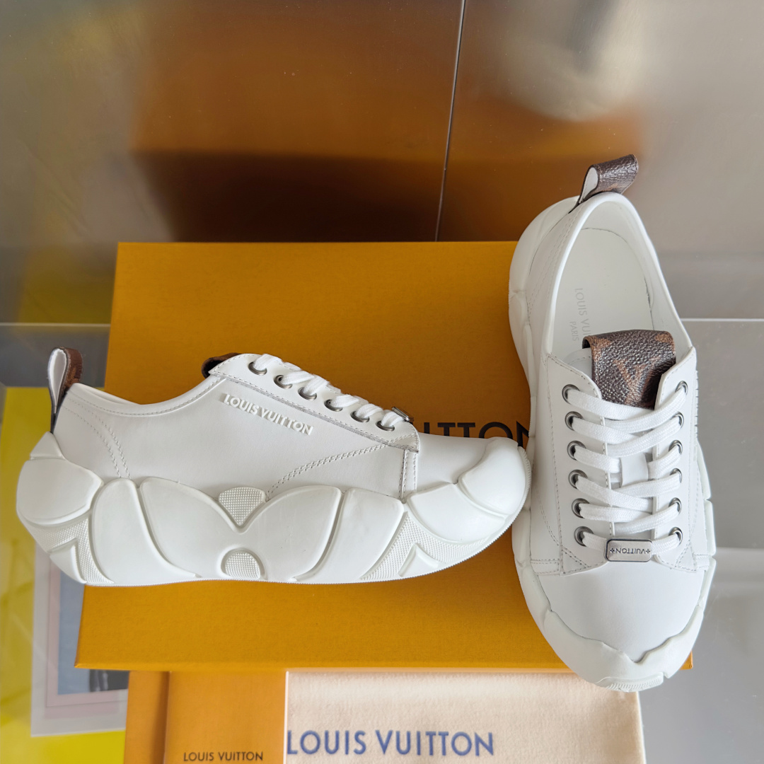 顶级版本:LV 路易威登 最新 Bubble系列 云朵 面包鞋 休闲 厚底 运动鞋 原版购入开发 做货