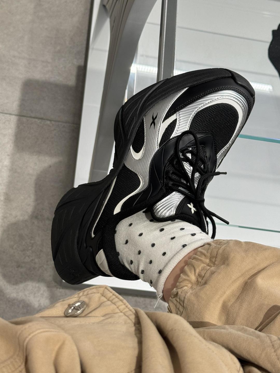 NO:561706,#upper-foot material,casual shoes/sports shoes,sneakers19860909#上脚素材,休闲鞋/运动鞋,sneakers,Women's Shoes