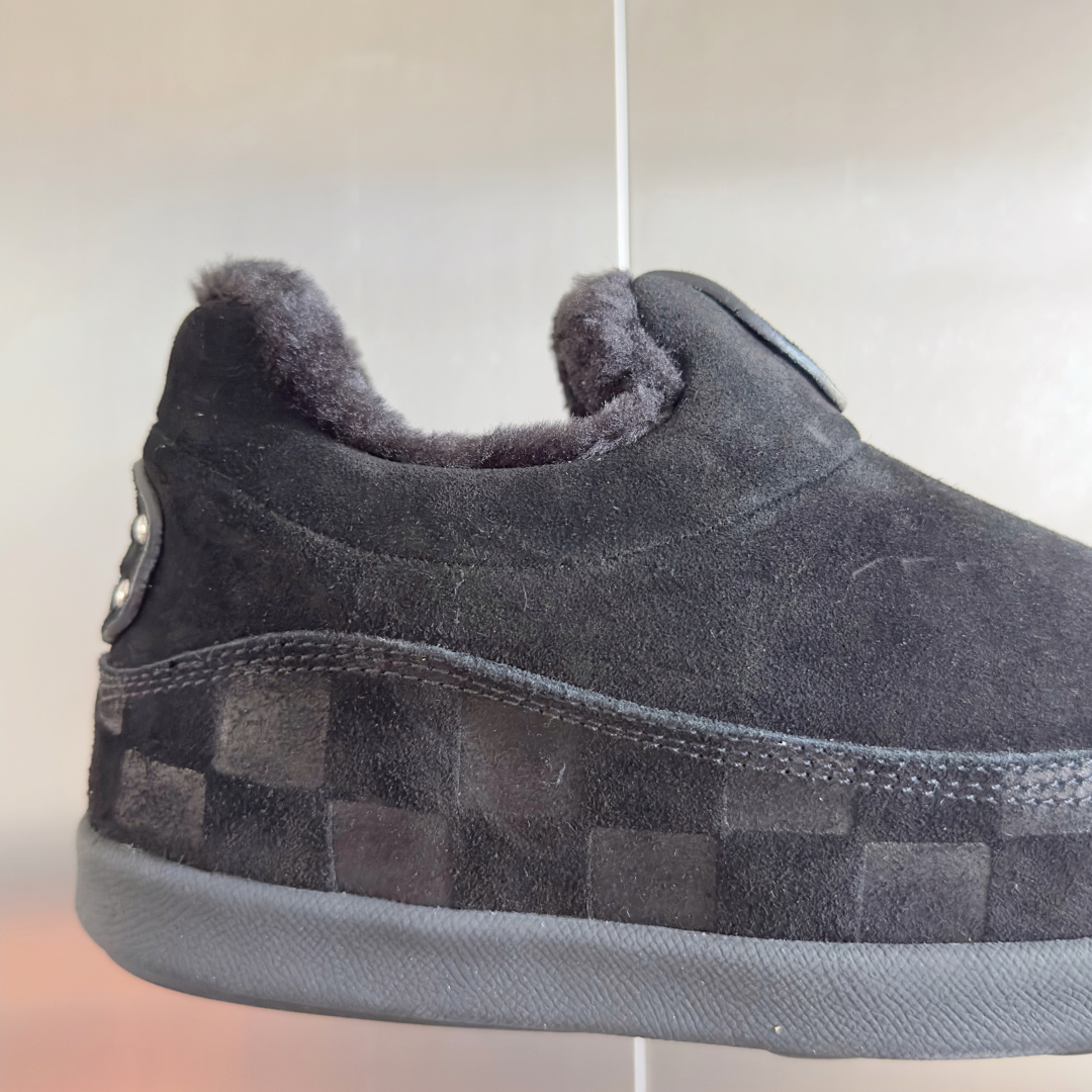 Louis Vuitton x Nigo Yeti Sneakers: Premium Leather, Comfort Fit (Unisex) 9 cmp i1764252225323 6365 0 7