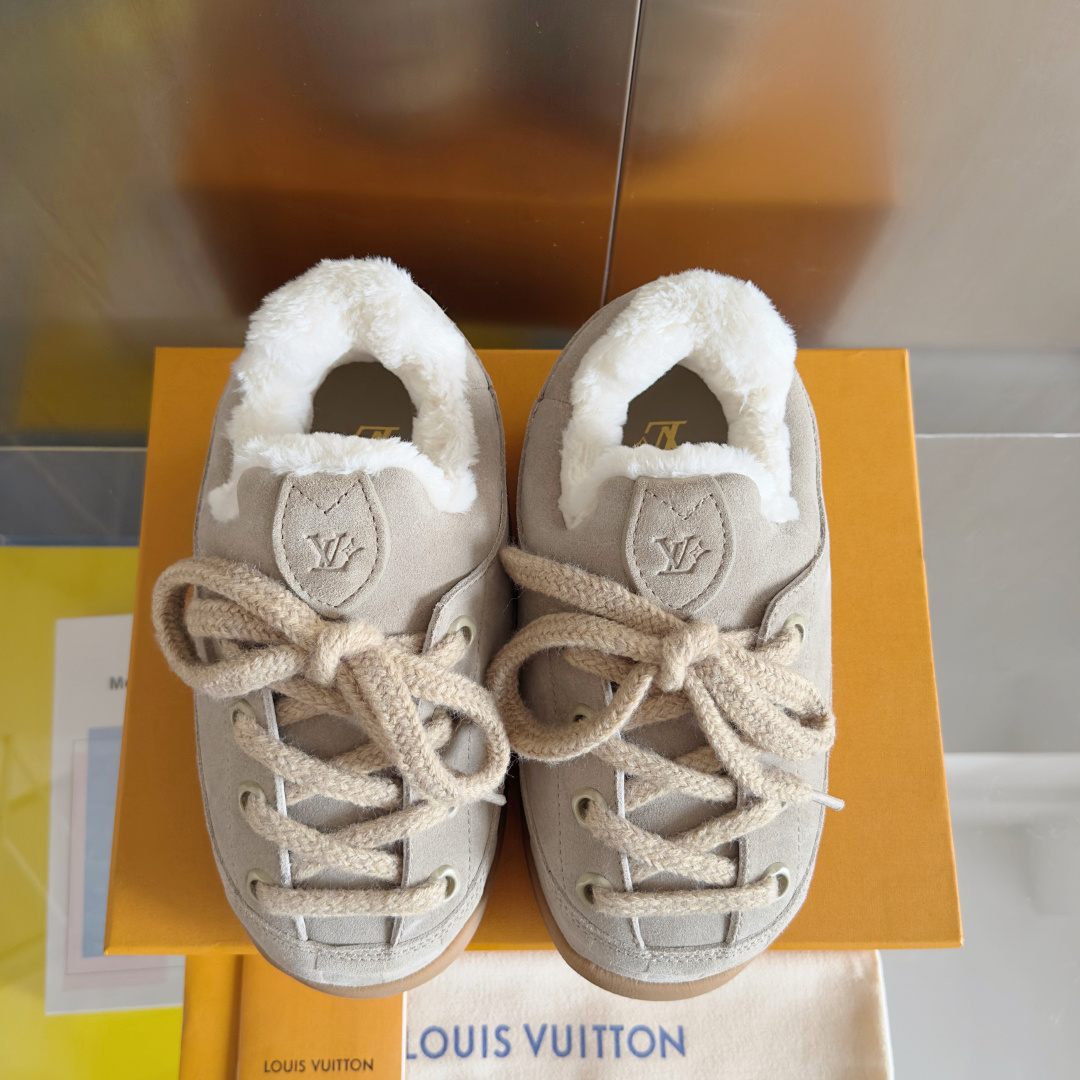 Louis Vuitton x Nigo Yeti Sneakers: Stylish Leather Lace-Up Shoes 8 cmp i1764252261736 9005 0 6