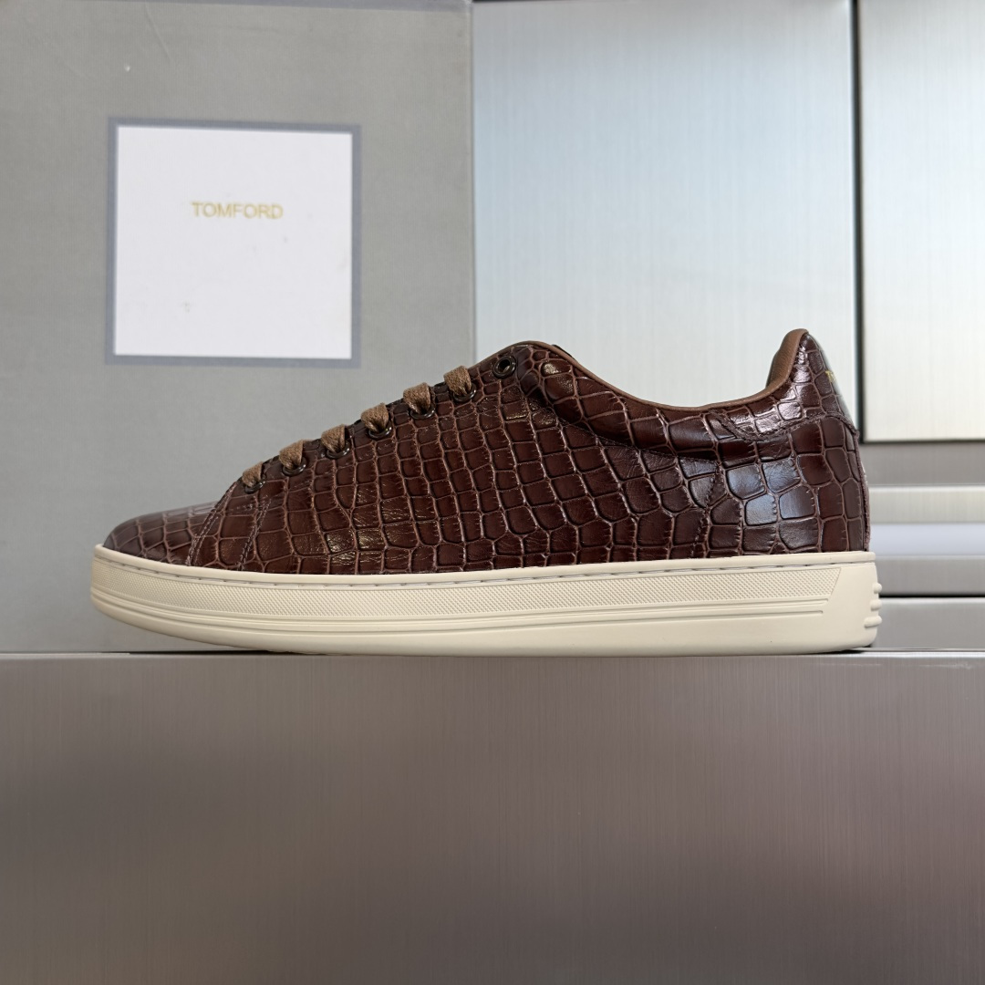 Brown Croc-Pattern Low-Top Sneakers