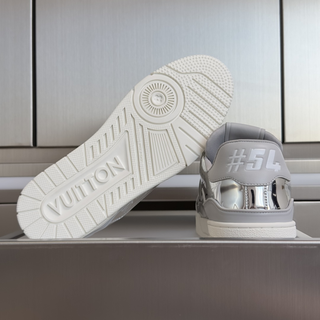 Louis Vuitton LV路易威登 驴牌 L家 Trainer系列 休闲 运动鞋 滑板鞋 篮球鞋
