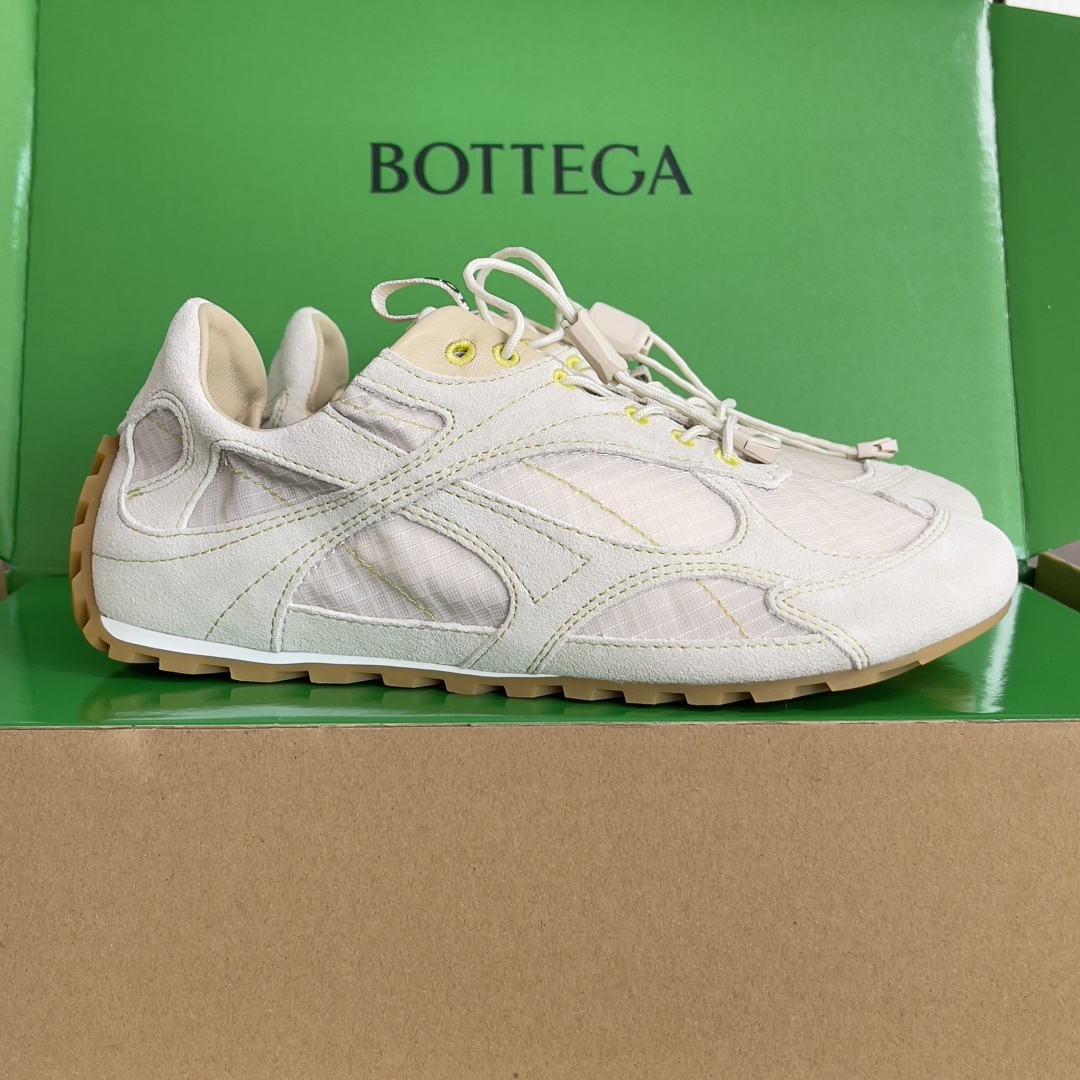 顶级版本:情侣款 Bottega Veneta 葆蝶家BV最新款Orbit Flash系列 情侣款 复古 网面 休闲 顶级版本:情侣款 Bottega Veneta 葆蝶家BV最新款Orbit Flash系列 情侣款 复古 网面 休闲