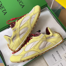 顶级版本:情侣款 Bottega Veneta 葆蝶家BV最新款Orbit Flash系列 情侣款 复古 网面 休闲 顶级版本:情侣款 Bottega Veneta 葆蝶家BV最新款Orbit Flash系列 情侣款 复古 网面 休闲
