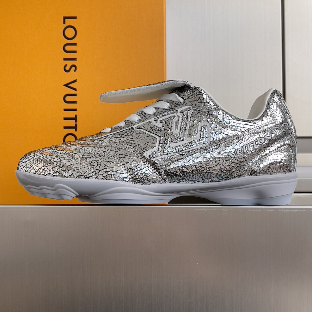 Louis Vuitton LV路易威登L家 驴牌 最新Footprint系列 足球运动鞋 休闲 跑鞋