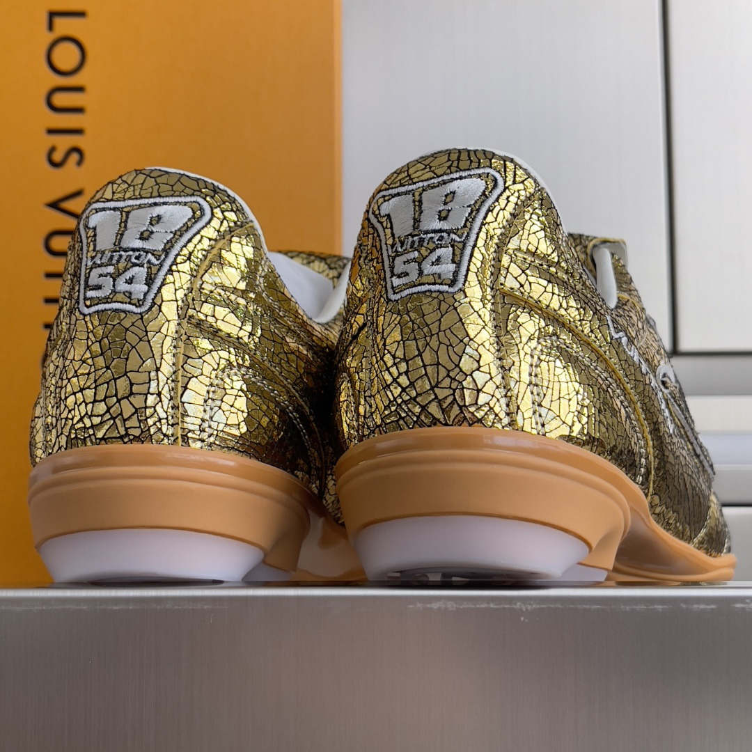 Louis Vuitton LV路易威登L家 驴牌 最新Footprint系列 足球运动鞋 休闲 跑鞋