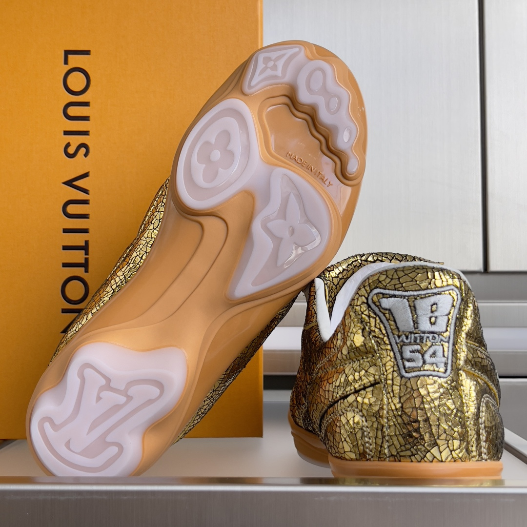 Louis Vuitton LV路易威登L家 驴牌 最新Footprint系列 足球运动鞋 休闲 跑鞋