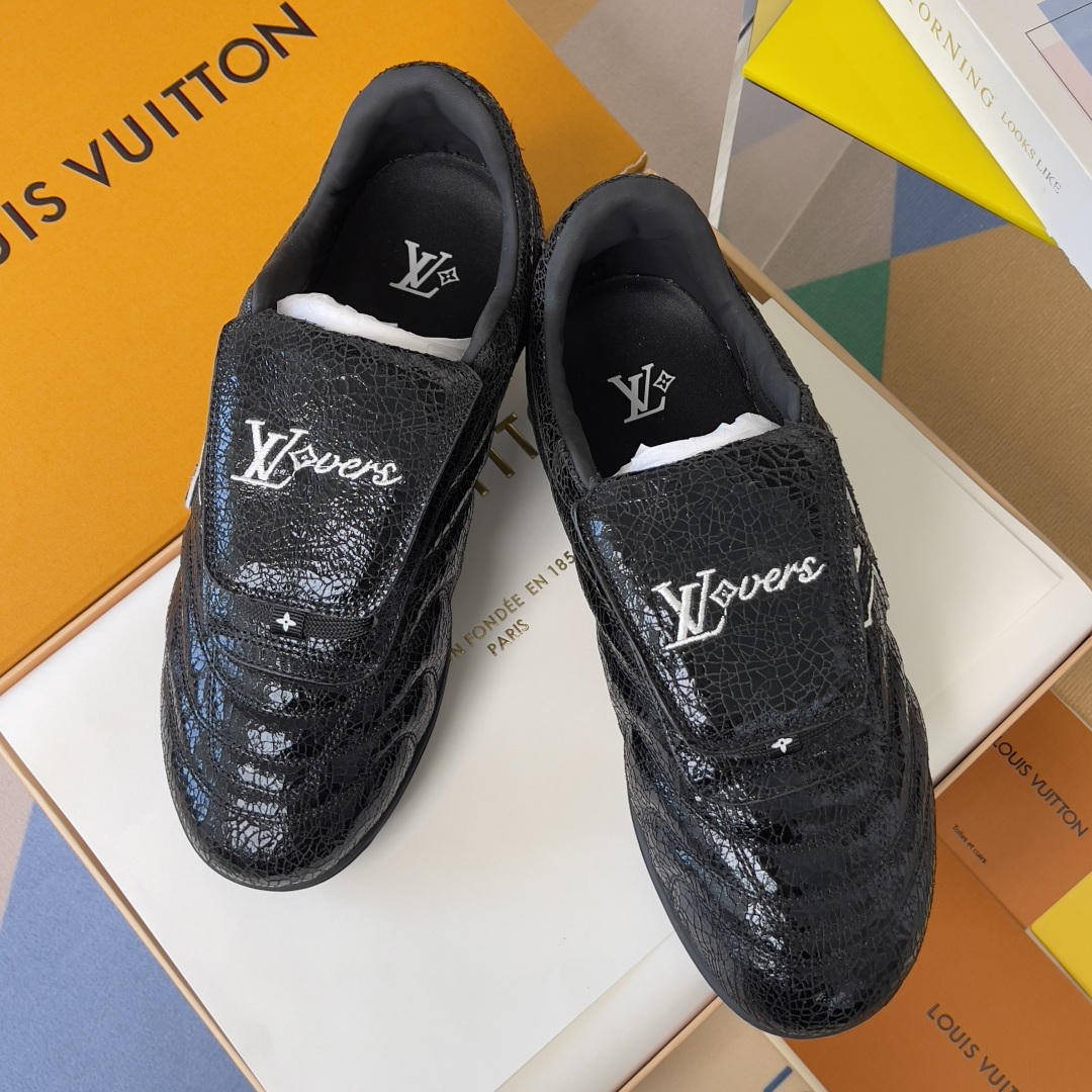 Louis Vuitton LV路易威登L家 驴牌 最新Footprint系列 足球运动鞋 休闲 跑鞋
