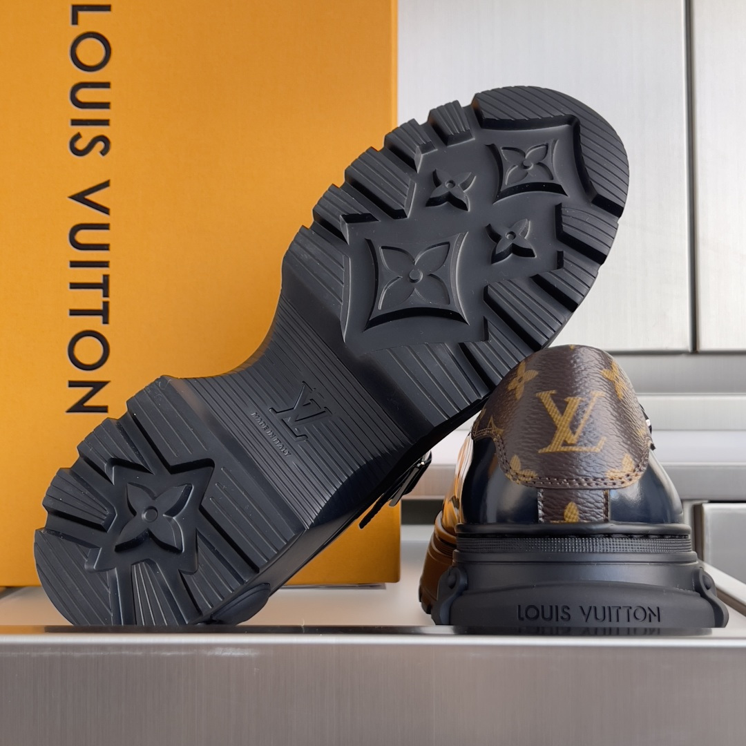 Louis Vuitton LV路易威登L家 驴牌 Squad系列 厚底 玛丽珍 乐福鞋 小皮鞋