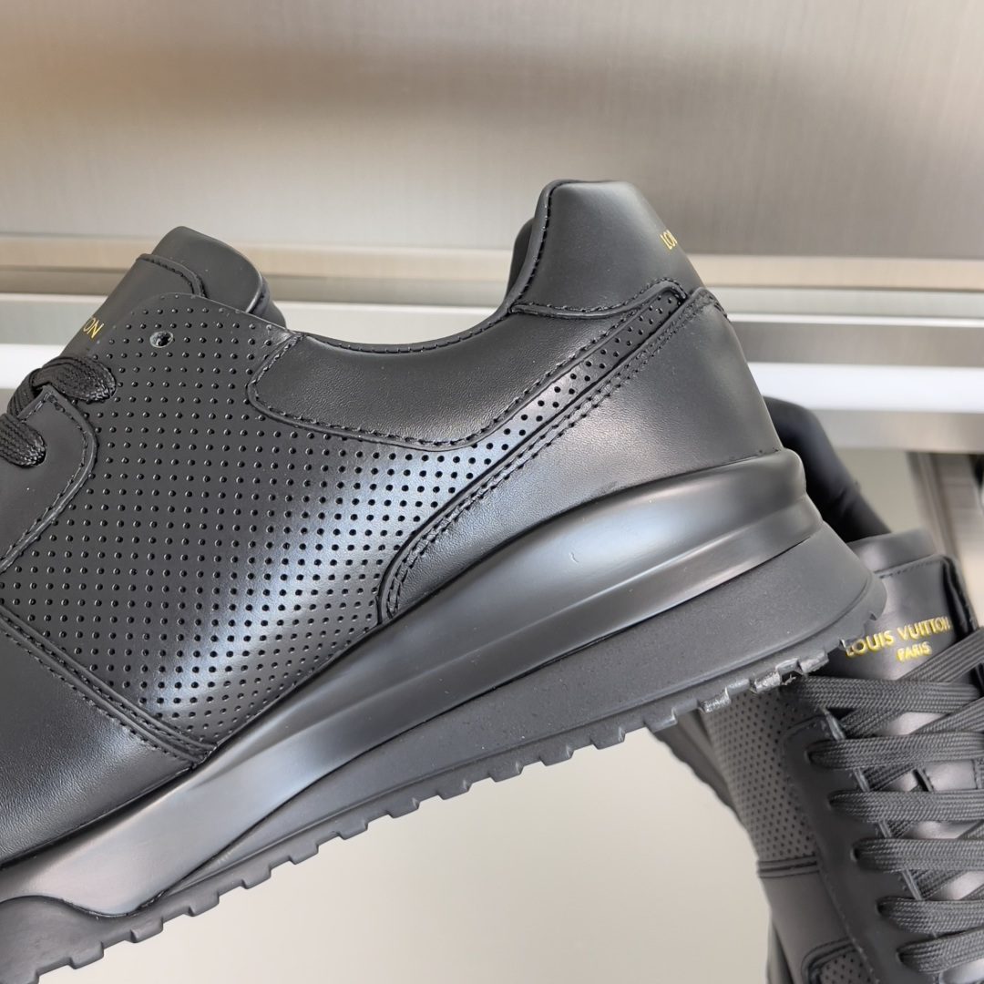 Louis Vuitton LV 路易威登 驴牌L家 Run Away系列 休闲 运动鞋 老爹鞋