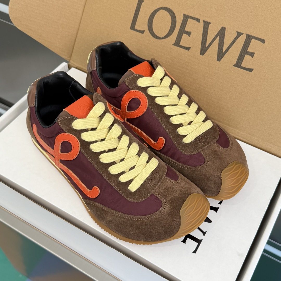 Loewe LOEWE 罗意威 最新走秀款 Ballet Runner 2.0 芭蕾 休闲 运动鞋 德训鞋 阿甘鞋