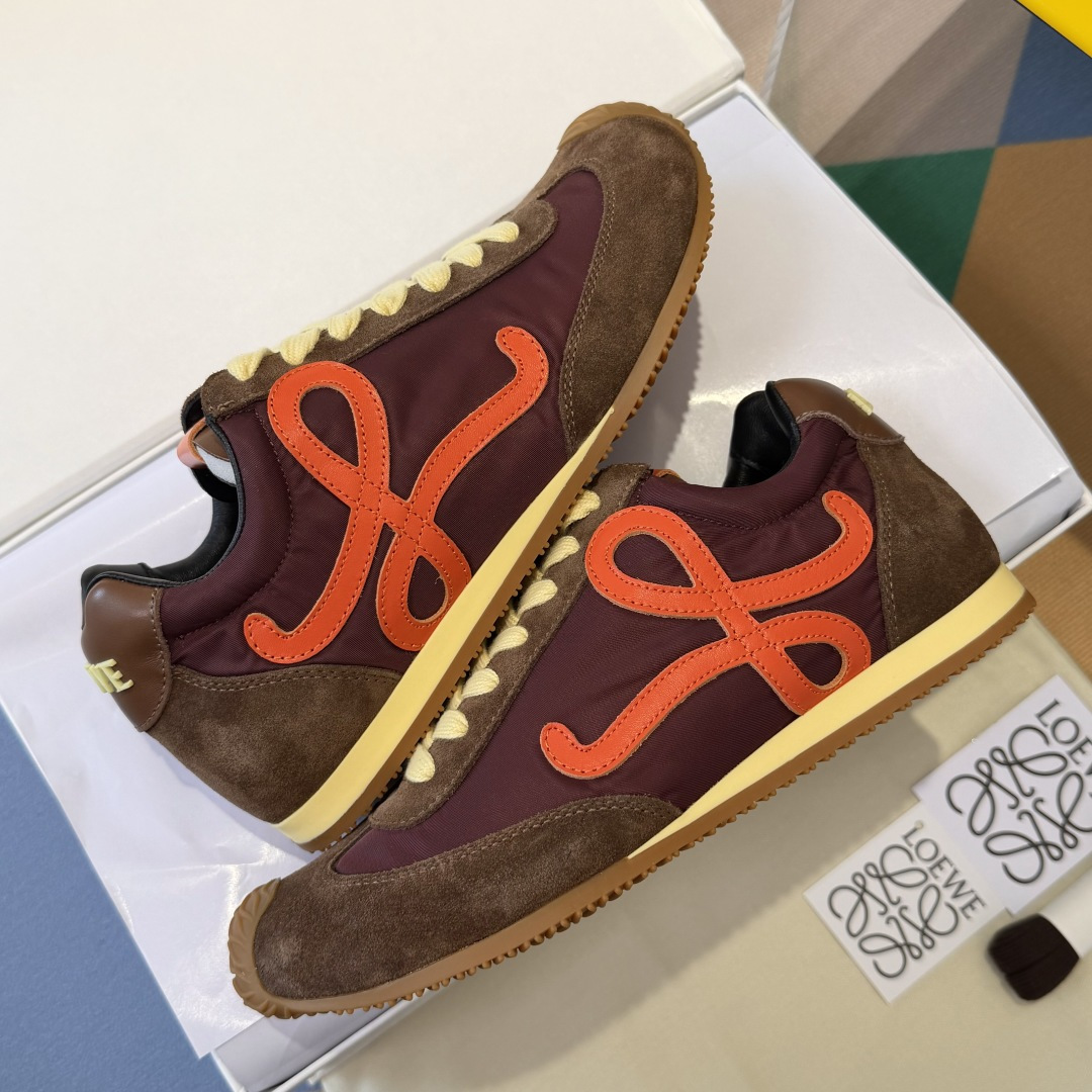 Loewe LOEWE 罗意威 最新走秀款 Ballet Runner 2.0 芭蕾 休闲 运动鞋 德训鞋 阿甘鞋
