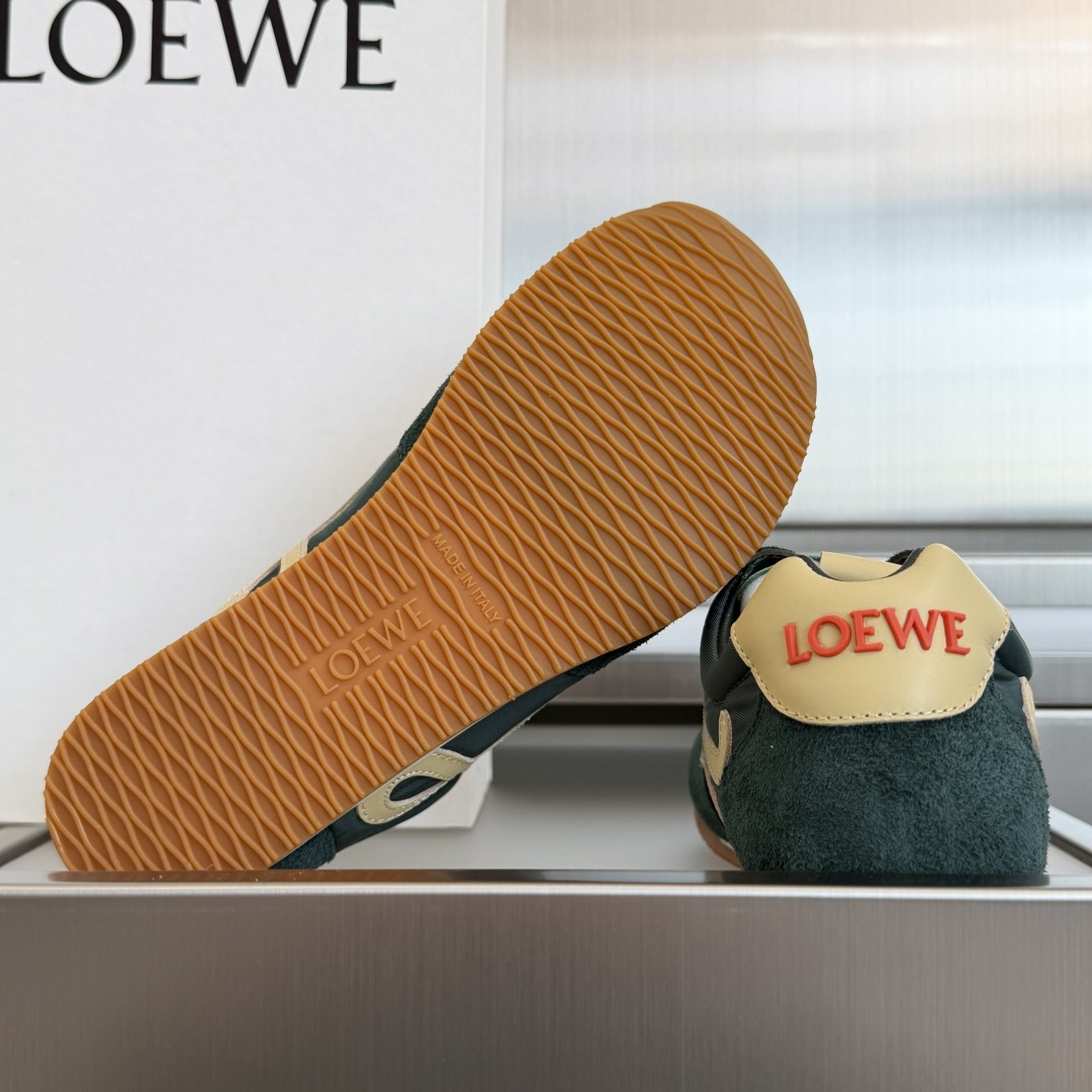 Loewe LOEWE 罗意威 最新走秀款 Ballet Runner 2.0 芭蕾 休闲 运动鞋 德训鞋 阿甘鞋