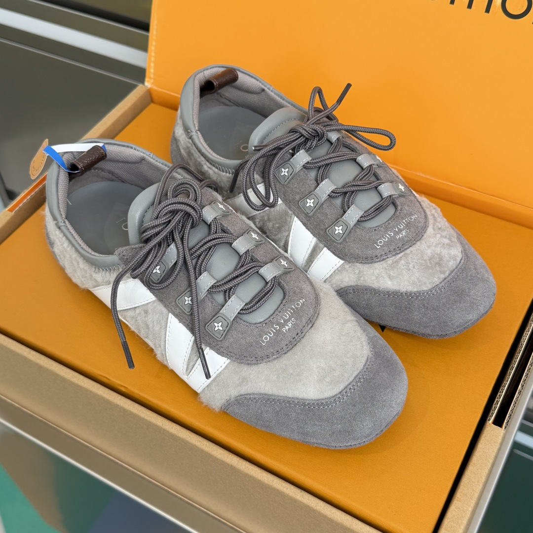 Louis Vuitton LV路易威登 L家 驴牌 最新Sneakerina系列 芭蕾运动鞋 德训鞋 休闲 平底鞋 球鞋
