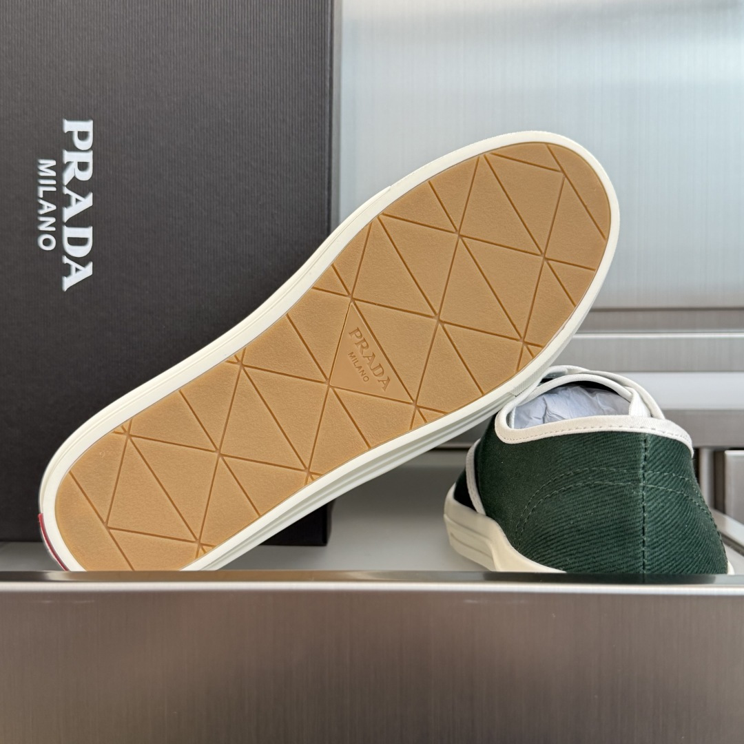 Prada Prada普拉达P家 走秀款 厚底 系带 帆布鞋 休闲 运动鞋