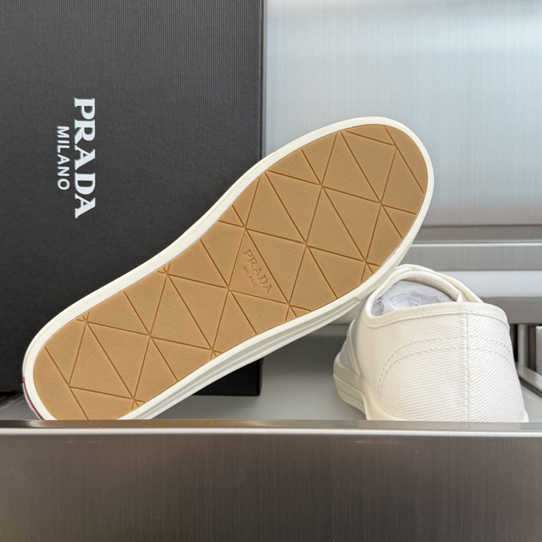 Prada Prada普拉达P家 走秀款 厚底 系带 帆布鞋 休闲 运动鞋