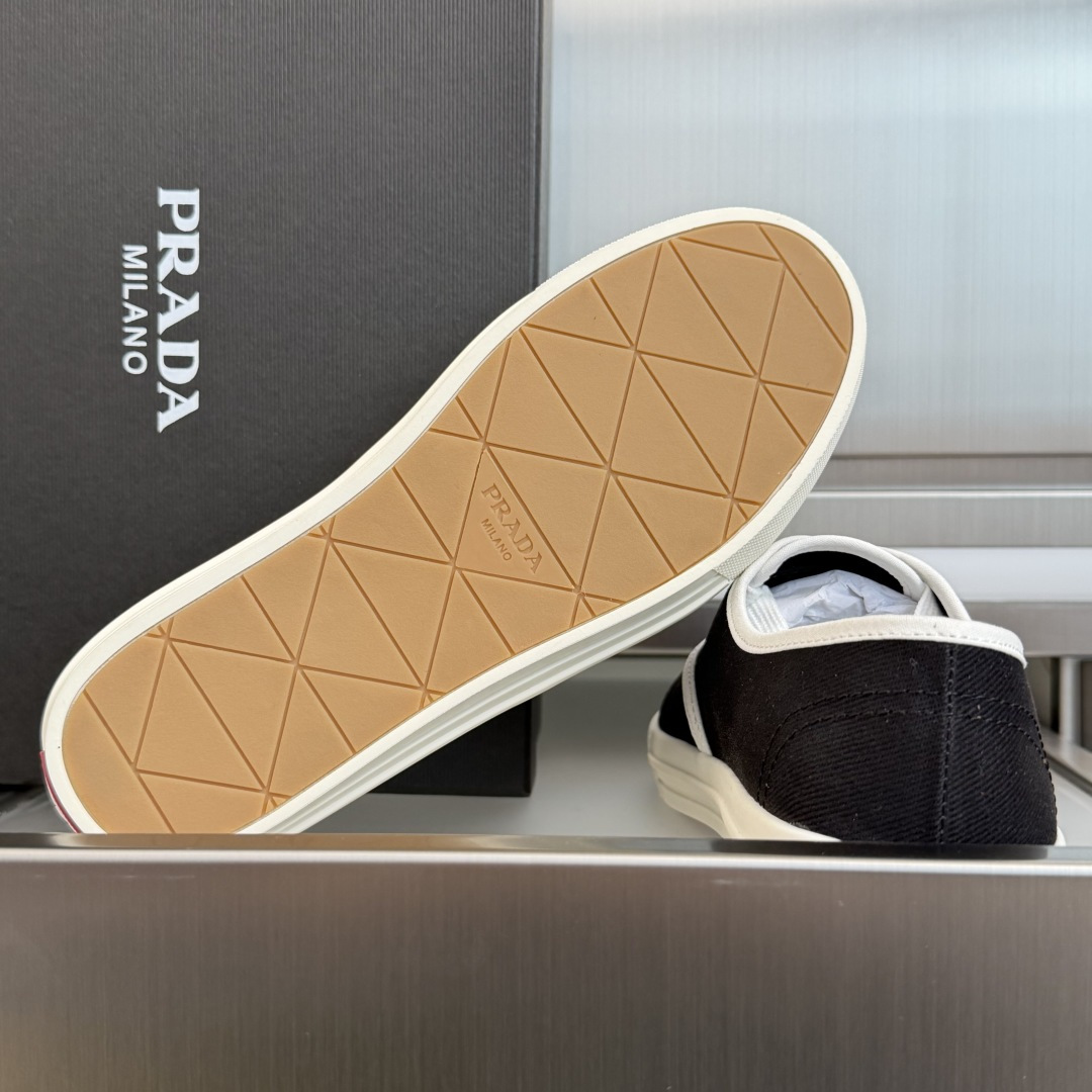 Prada Prada普拉达P家 走秀款 厚底 系带 帆布鞋 休闲 运动鞋