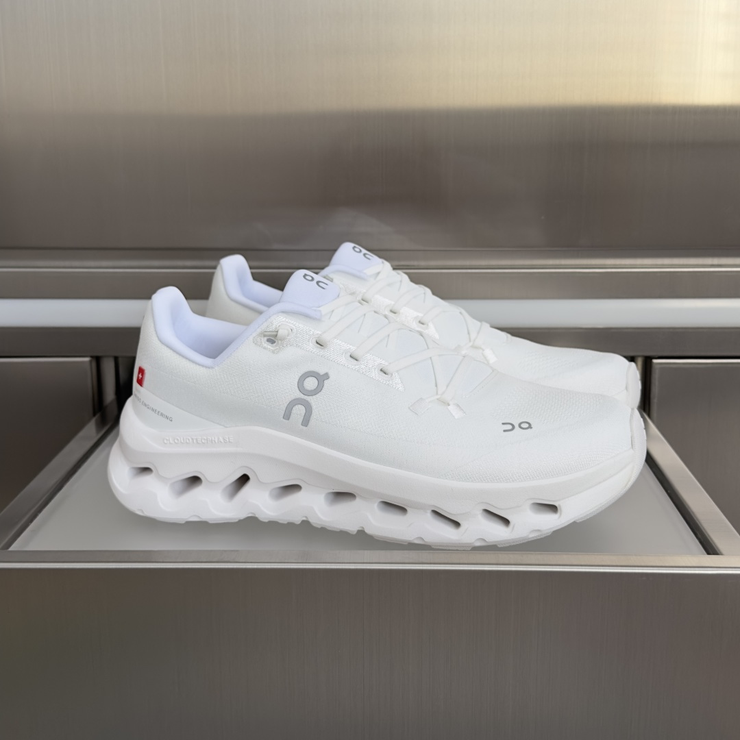 Loewe LOEWE x On Cloudtilt 2.0 罗意威/昂跑 联名合作款 户外 休闲 运动鞋 跑步鞋